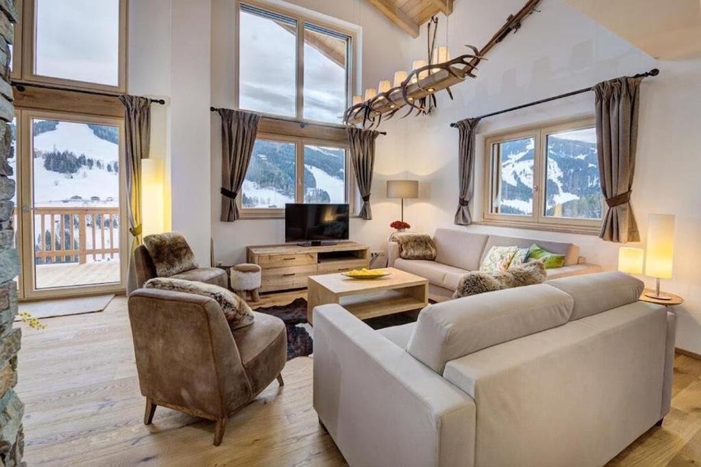 Chalet Ausblicklodge Muhlbach Am Hochkonig Luaran gambar
